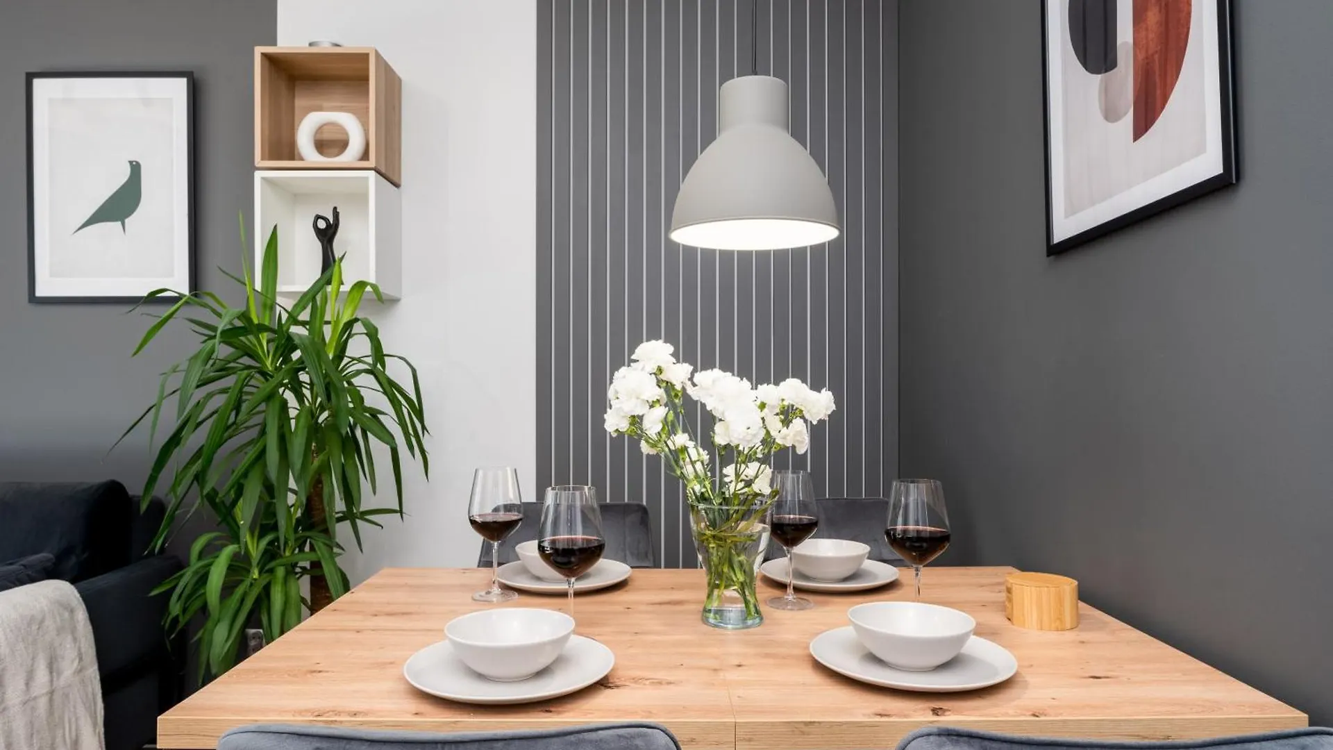 Quantum Premium Apartment & Free Parking! Krakow Poland